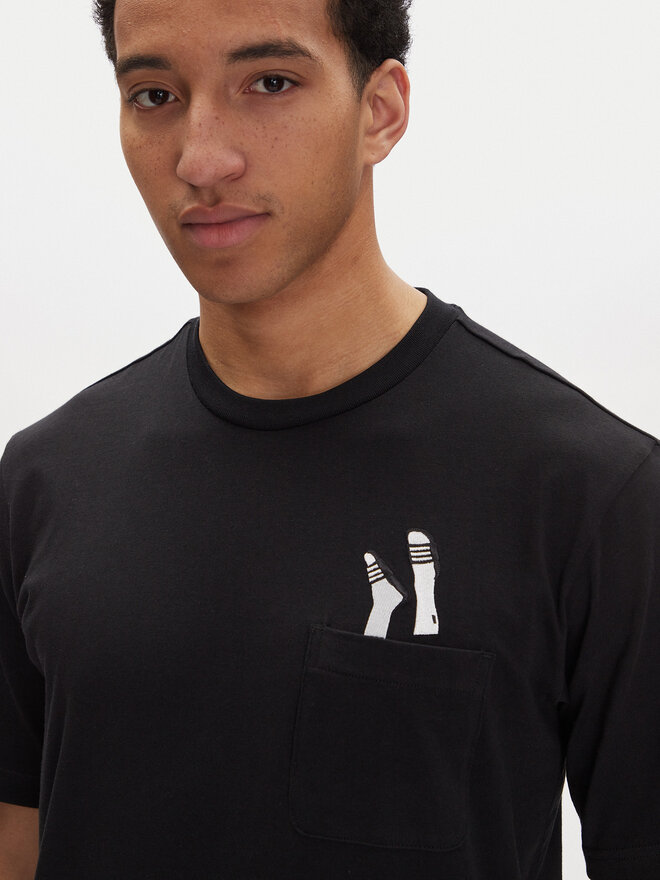 adidas adidas Camiseta Lounge Slides Graphic Pocket JC5283 Negro Regular Fit