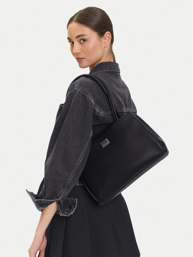 Tommy Jeans Handtasche Tommy Jeans Tjw American Cool Med Tote AW0AW17297 Schwarz