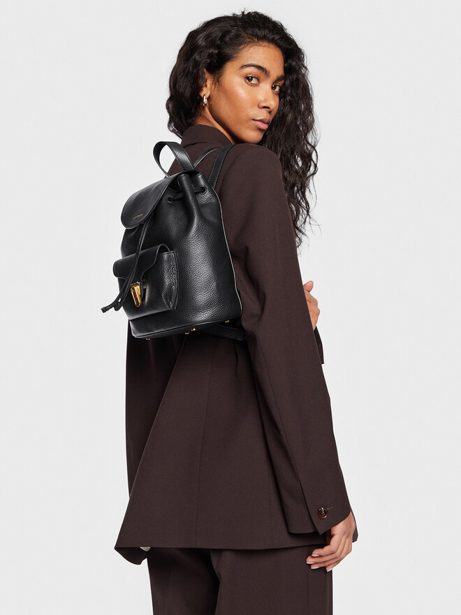 Sac a dos Coccinelle MF6 Coccinelle Beat Sof E1 MF6 14 02 01 Noir chaussures