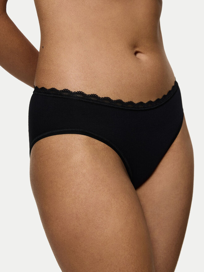 Triumph Triumph Klasične spodnje hlačke Feel Of Cotton 10224973 Črna