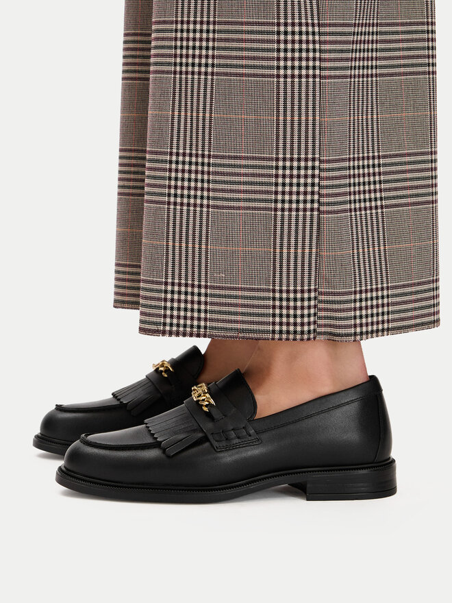 Tommy Hilfiger Slipper Tommy Hilfiger Th Chain Fringe Leather Loafer FW0FW09668 Schwarz