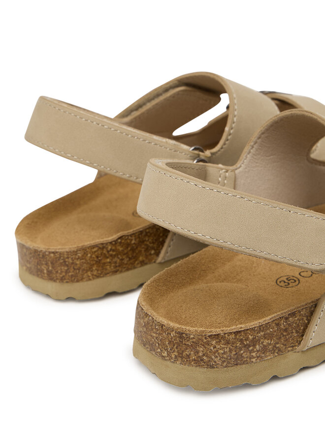 Calvin Klein Sandalen Calvin Klein Velcro V3X2-83328-0315 D Beige