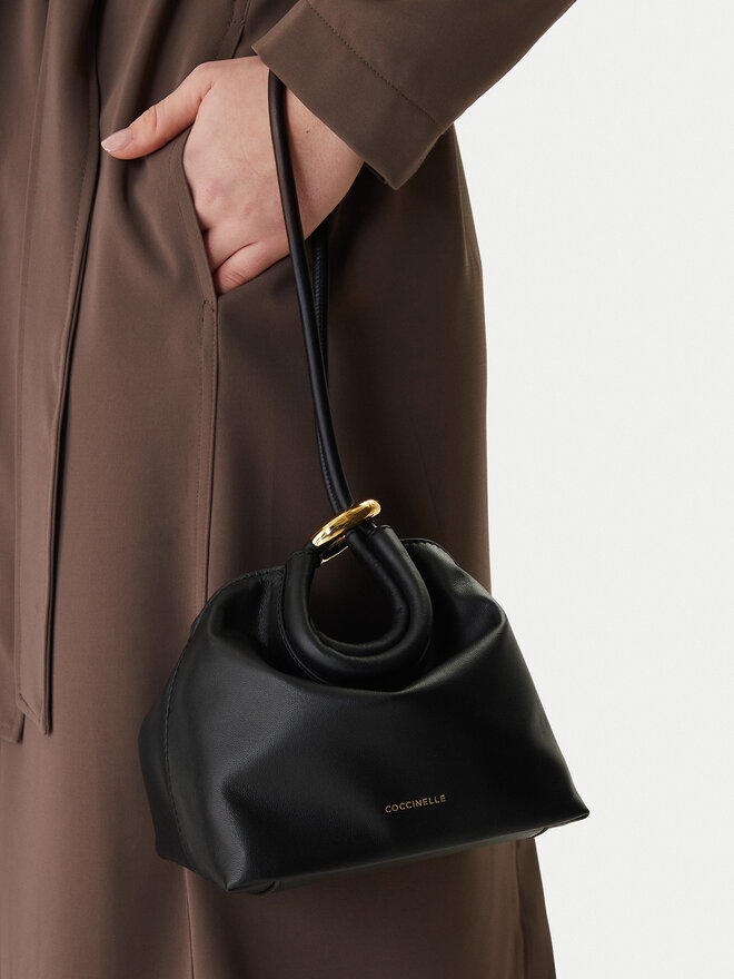 Coccinelle Handtasche Coccinelle UAA Coccinellefinn Popuch E1 UAA 58 01 01 Schwarz