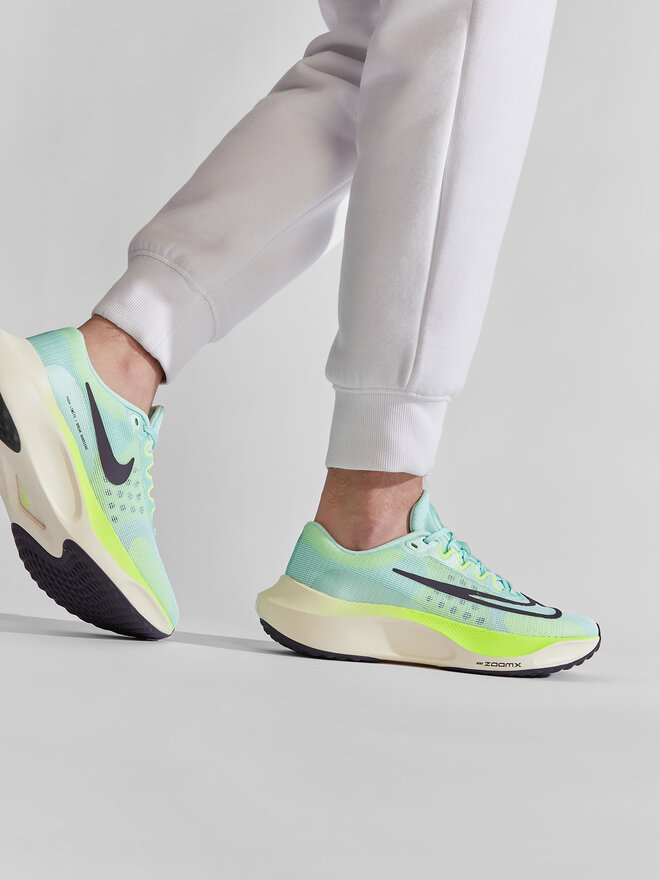 Nike Взуття для бігу Nike Zoom Fly 5 DM8968 300 Зелений