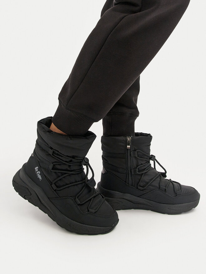 Lee Cooper Sněhule Lee Cooper LCJ-24-47-3156LA Černá
