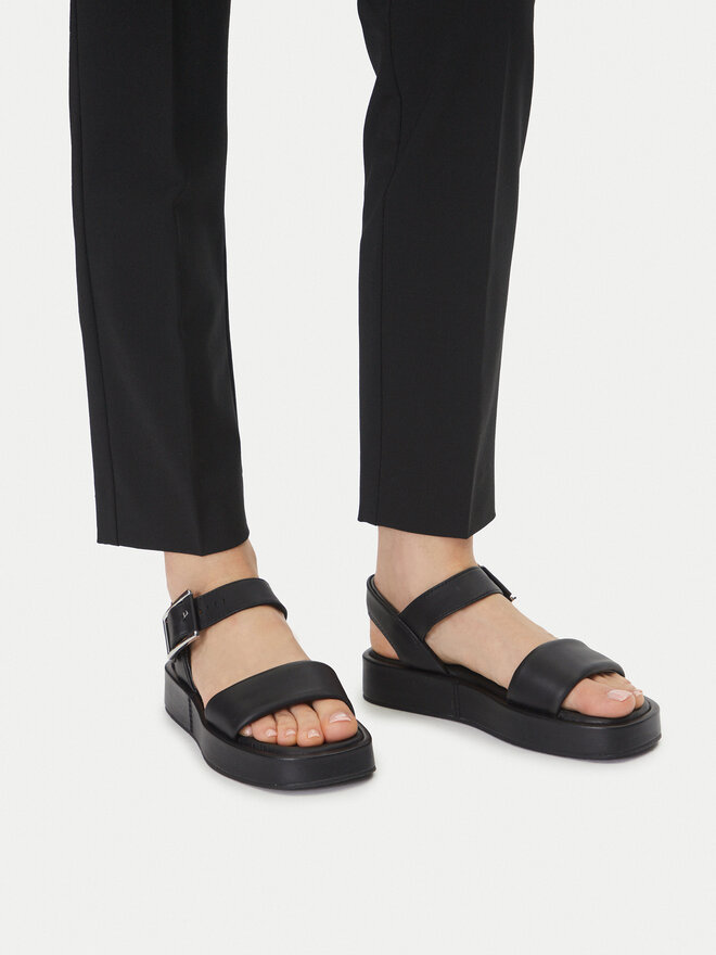 Clarks Sandály Clarks Alda Strap 26176257 Černá