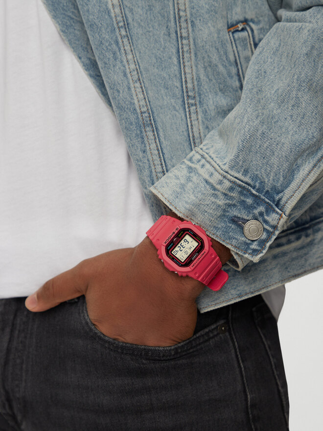 G-Shock Karóra G-Shock Energy Pack DW-5600EP-4ER Piros