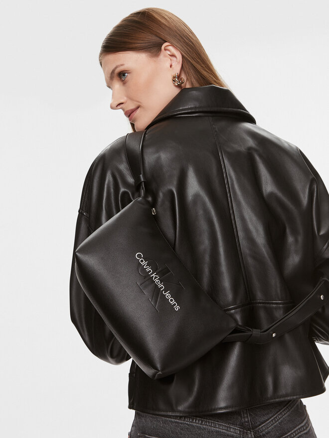 Calvin Klein Jeans Táska Calvin Klein Jeans Sculpted Shoulderbag22 Mono K60K611549 Fekete