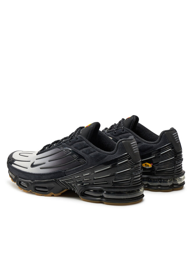 Снікерcи Nike Air Max Plus III FV0386 001 Чорний | evzuttya.com.ua