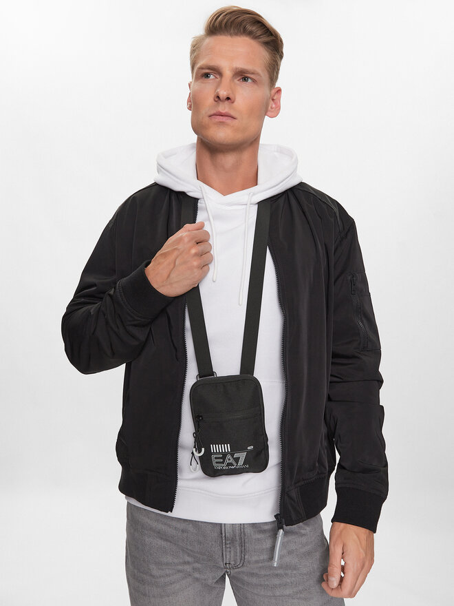 EA7 Emporio Armani Плоска сумка EA7 Emporio Armani 245080 CC940 02021 Чорний