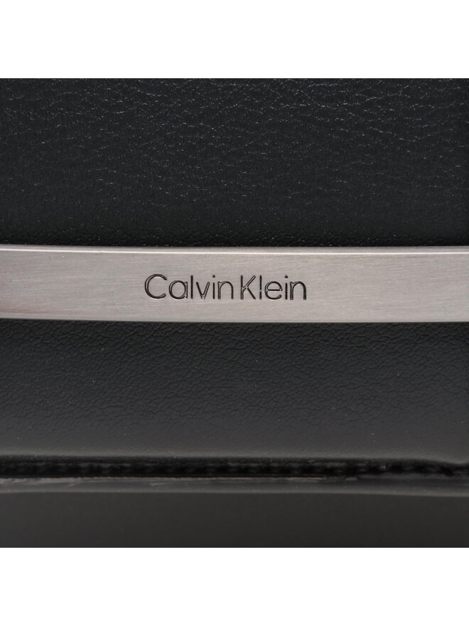 Calvin Klein Kabelka Calvin Klein Bar Hardware Crossbody K60K610732 Černá