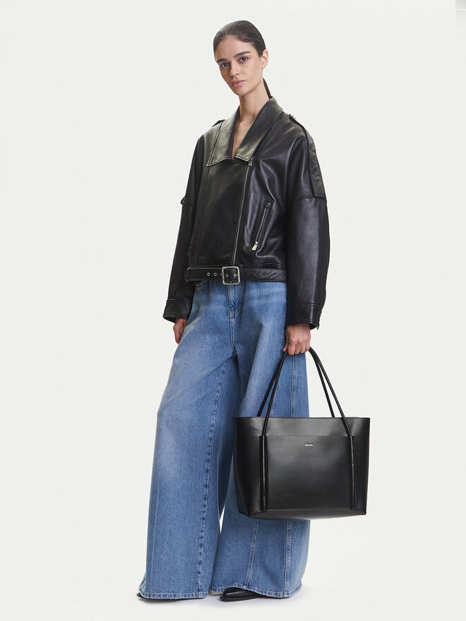 Calvin Klein Τσάντα Calvin Klein Ck Linn Large Shopper K60K613109 Μαύρο