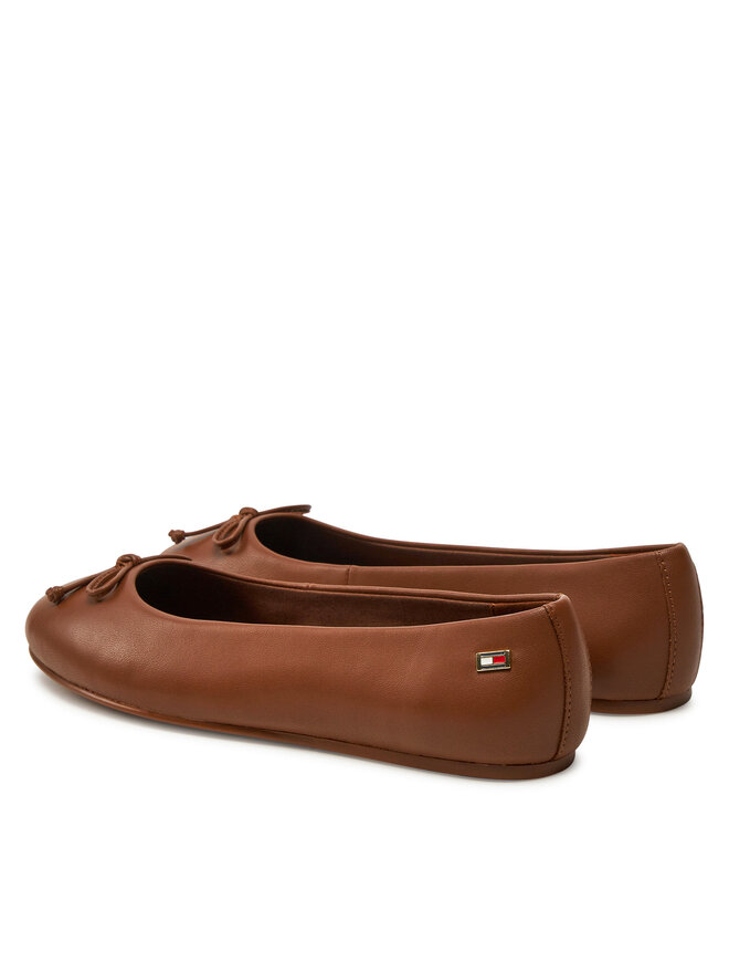 Tommy Hilfiger Balerīnas Tommy Hilfiger Essential Chic Ballerina FW0FW08059 Brūns