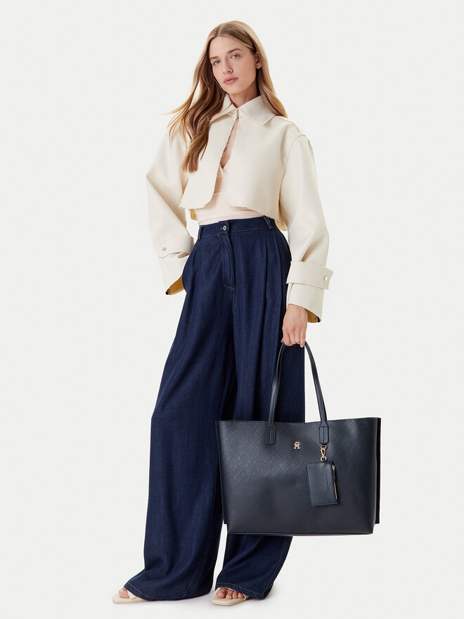 Tommy Hilfiger Táska Tommy Hilfiger Th Distinct Tote Mono AW0AW17195 Sötétkék