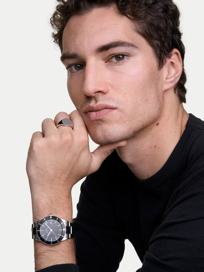Daniel Wellington Uhr Daniel Wellington Iconic Paradigma 40 DW00100822 Schwarz