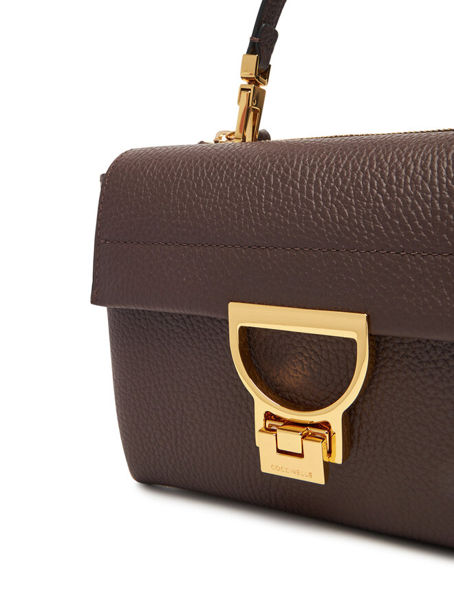 Coccinelle Handtasche Coccinelle MD5 Arlettis E1 MD5 55 B7 01 Braun