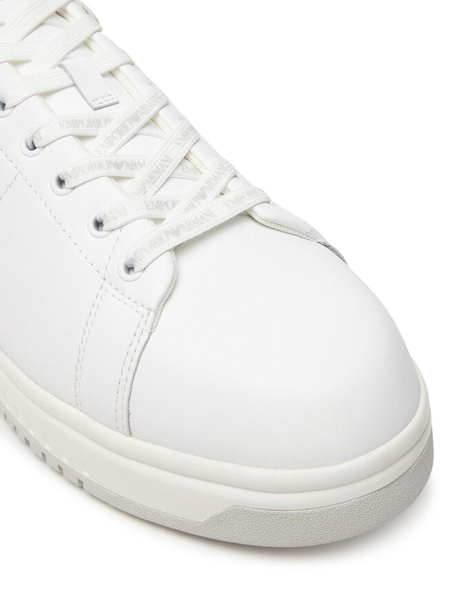Emporio Armani Снікерcи Emporio Armani EM003663 AF18212 Білий