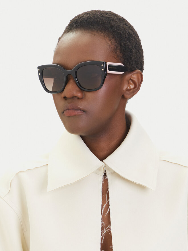 Carolina Herrera Napszemüveg Carolina Herrera HER 0312/S 208073 Fekete