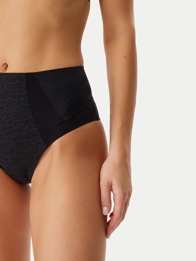 Chantelle Chantelle Klassischer Damenslip mit hoher Taille C18IC5 Schwarz