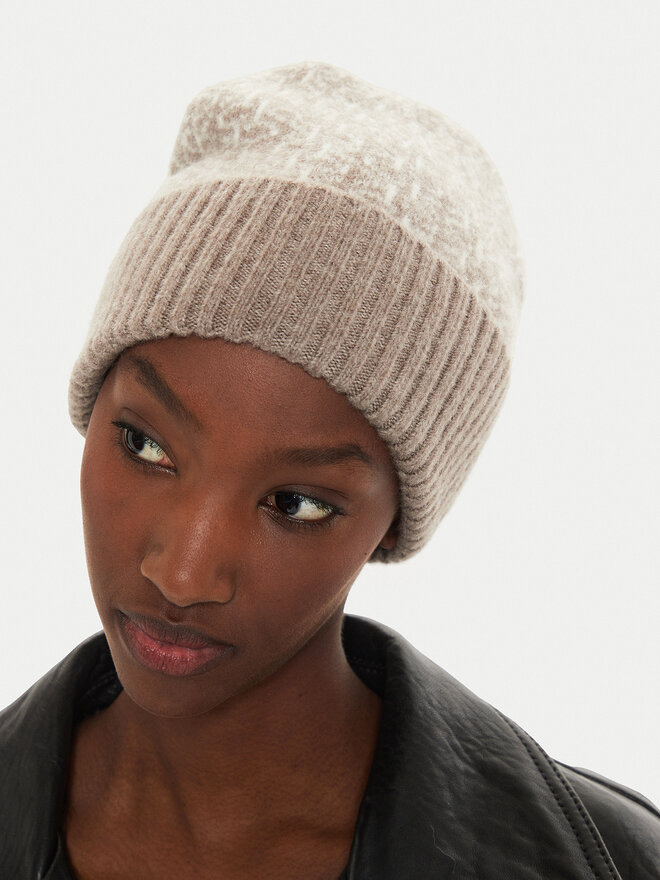 Calvin Klein Gorro Calvin Klein Monogram Fold K60K612595 Beis