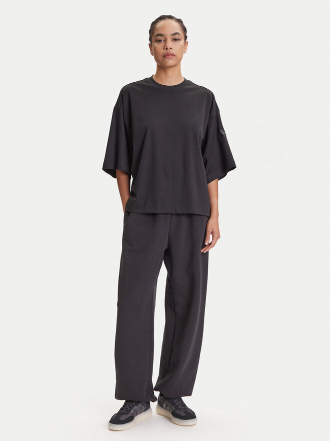 adidas adidas T-Shirt ALL SZN Soft Lux JM3800 Μαύρο Loose Fit