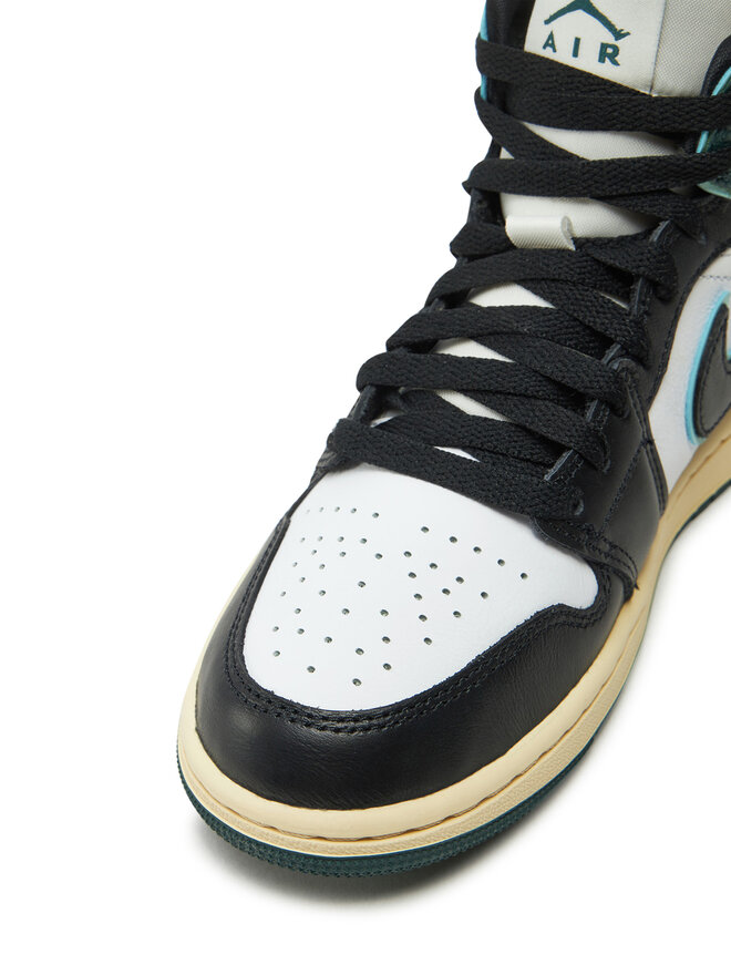 Nike Sneakersy Nike Wmns Air Jordan 1 FQ7818 Czarny