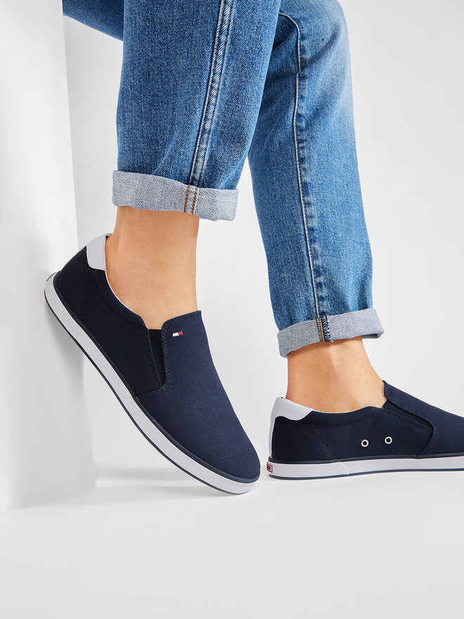 Tommy Hilfiger Πάνινα παπούτσια Tommy Hilfiger Harlow 2D FM0FM00597 Σκούρο μπλε