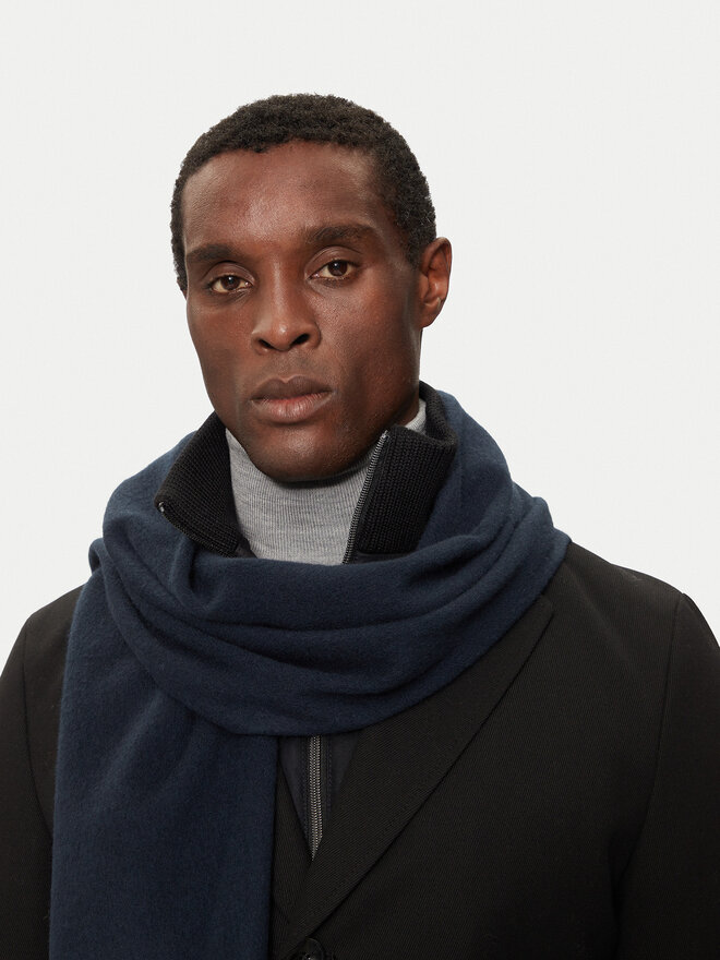 Calvin Klein Šál Calvin Klein K50K512372 Tmavomodrá