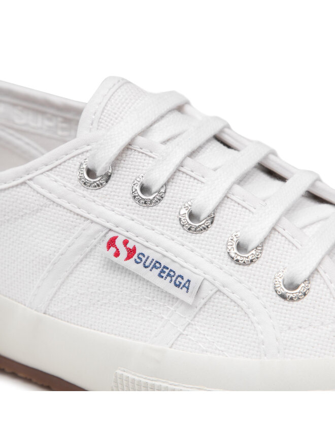 White superga cotu 2025
