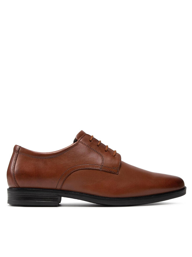 Clarks Półbuty Clarks Howard Walk 261620177 Brązowy