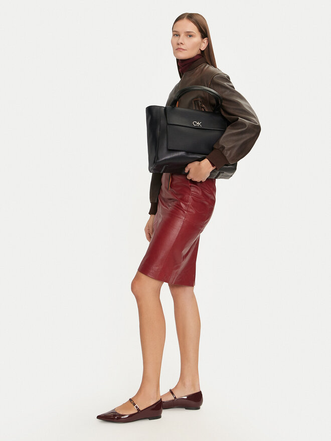 Calvin Klein Τσάντα Calvin Klein Ck Medium Shopper K60K612811 Μαύρο