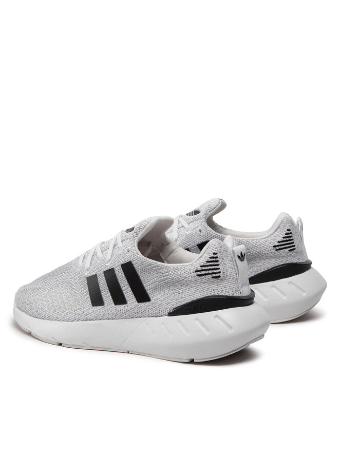Swift run grey & silver shoes top