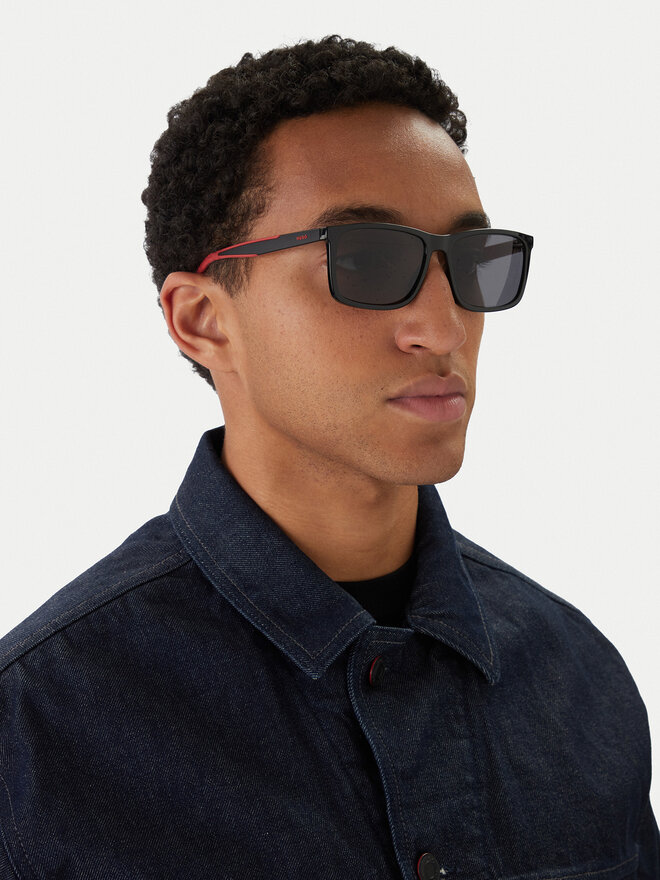 HUGO Occhiali da sole HUGO 1337/S 207973 Nero