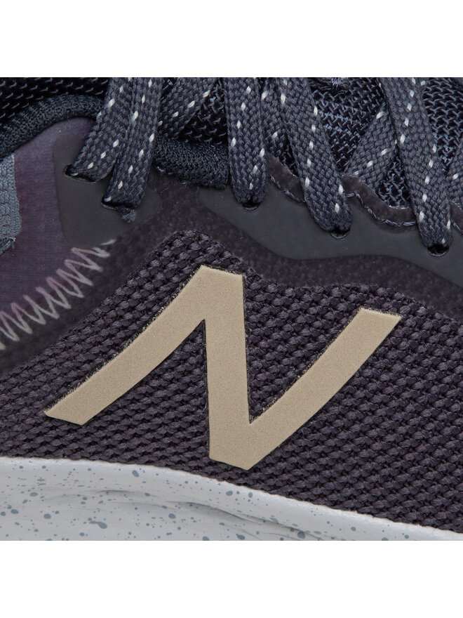 Arishi luxe new balance store