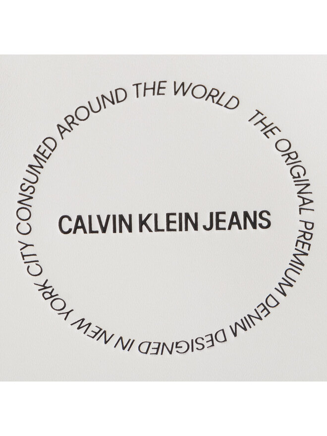 Calvin Klein Jeans Handtasche Calvin Klein Jeans Sculpted Camera Bag K60K606160 Weiß