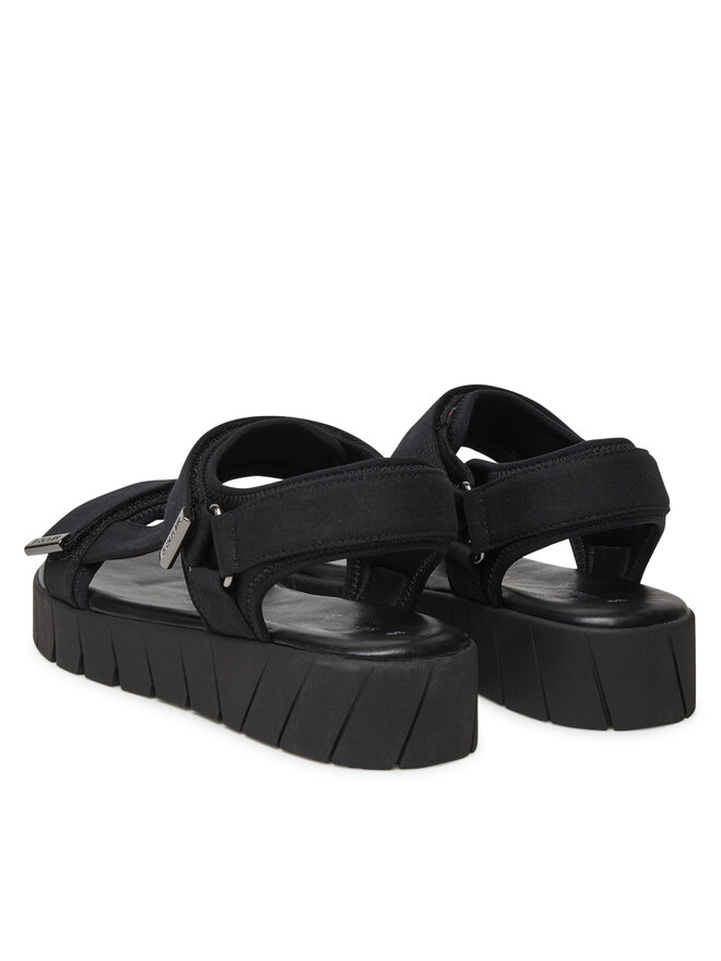 s.Oliver Szandál s.Oliver 5-28706-44 Fekete