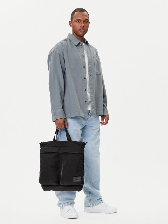 Calvin Klein Jeans Bolso Para portátil Calvin Klein Jeans Metro Nylon Helmet Bag LV04G3130G Negro