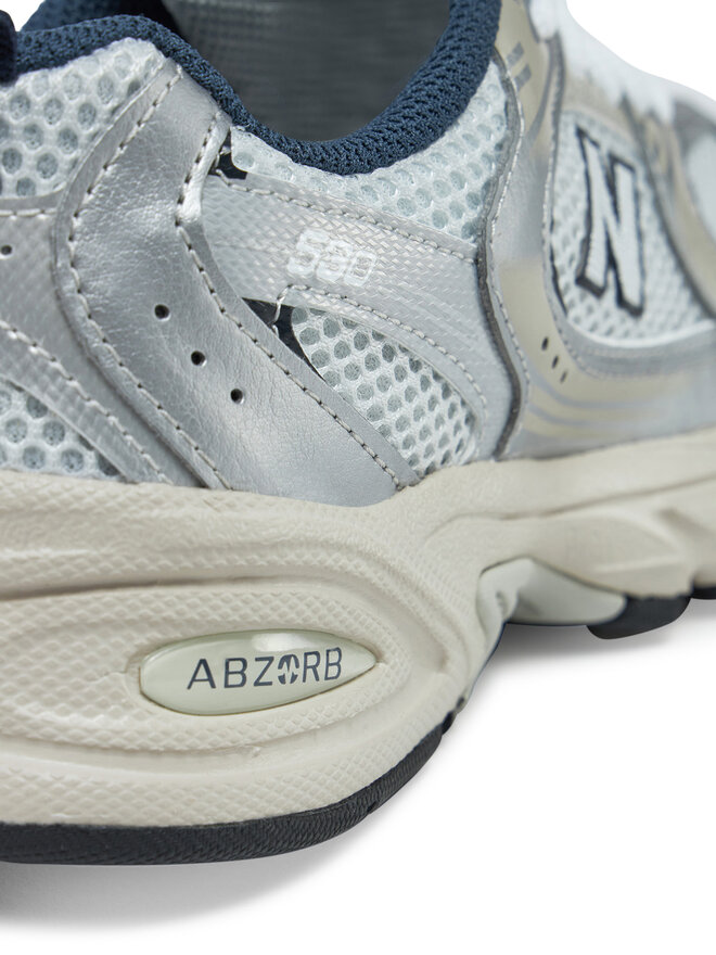 New Balance Sneakers New Balance GR530KA Argento
