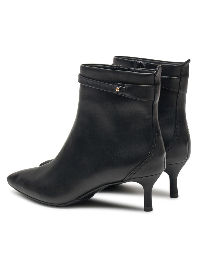 Clarks Боти Clarks Adela Up 26179529 Черен