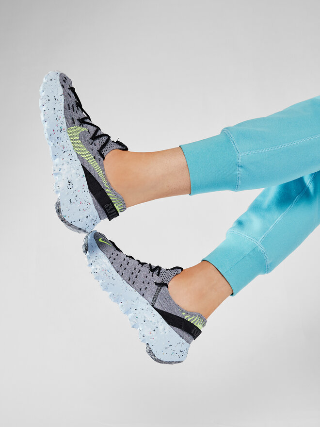 nike hippie 04 on feet