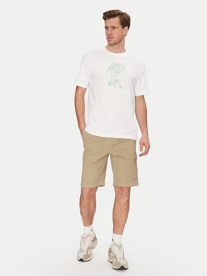New Balance New Balance Camiseta MT51978 Blanco Relaxed Fit
