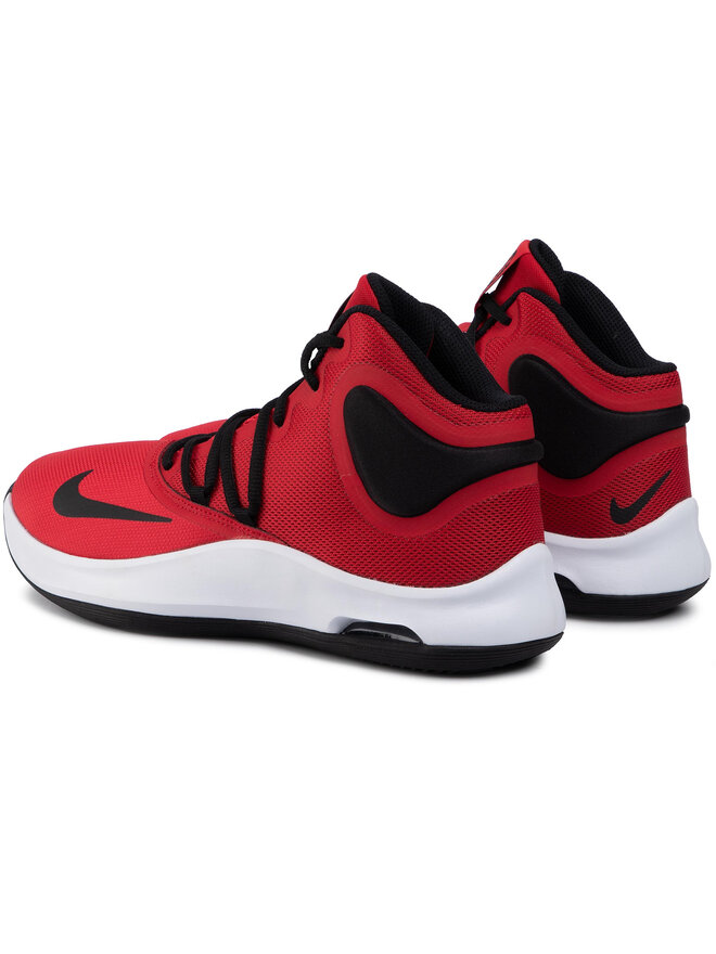 tenis nike air versitile 4