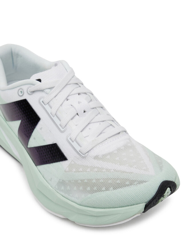 New Balance Běžecké boty New Balance FuelCell Rebel v4 WFCXCA4 Zelená
