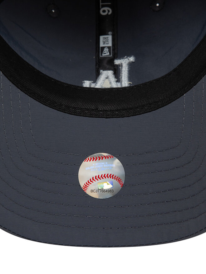 New Era Шапка с козирка New Era New York Yankees Recycled 9Twenty 60595201 Сив