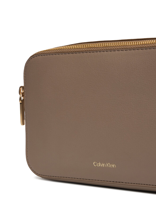 Calvin Klein Handtasche Calvin Klein Foil Logo Elongated Camera Bag LV04F3276G Beige