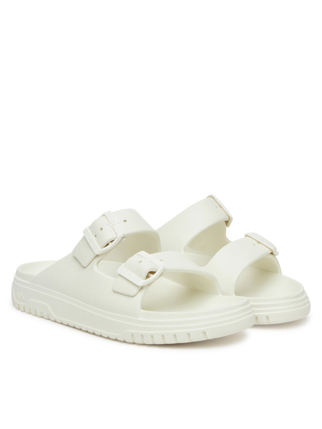 Armani Exchange Papucs Armani Exchange XDP043 XV821 00894 Fehér