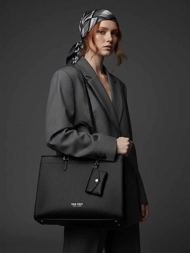 Nine West Handtasche Nine West CEO-Vellor-LDA8459 Schwarz