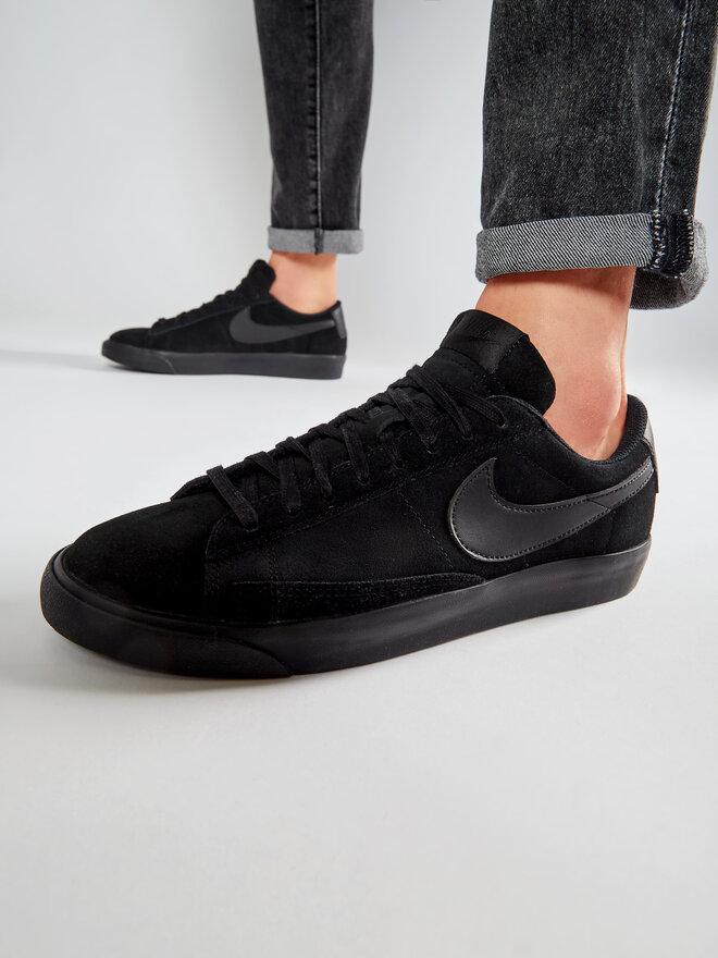 Nike Снікерcи Nike Blazer Low Le AQ3597 001 Чорний
