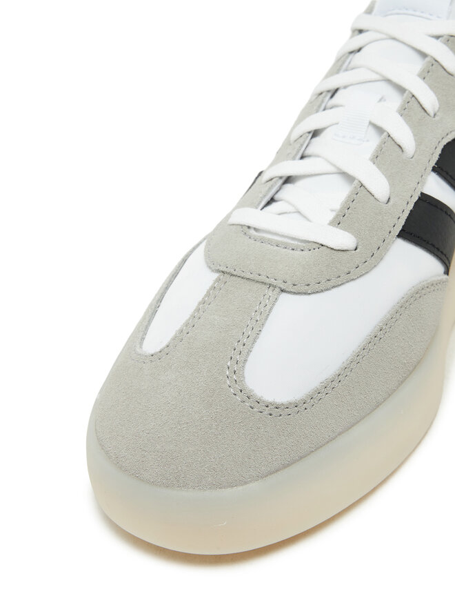 Снікерcи adidas Barreda Decode JI2315 Білий | evzuttya.com.ua