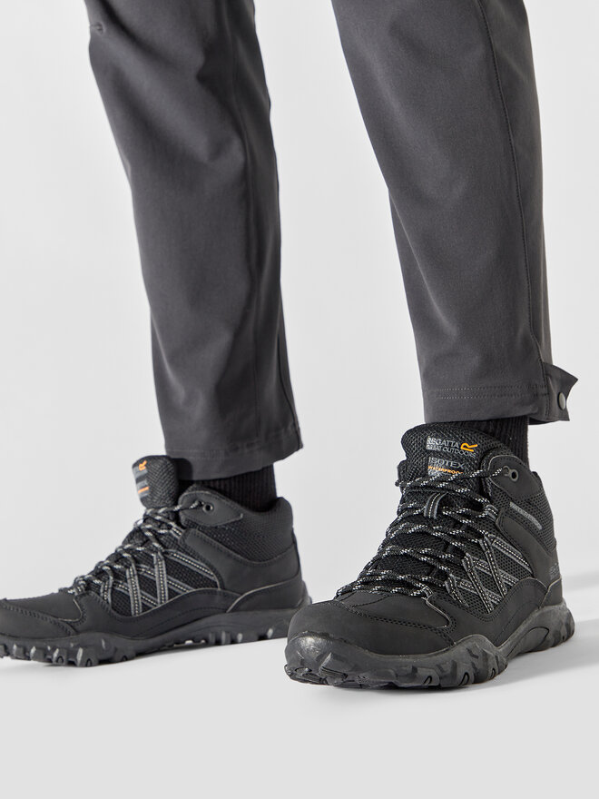 Regatta Трекінгові черевики Regatta Edgepoint Mid Wp RMF622 Чорний